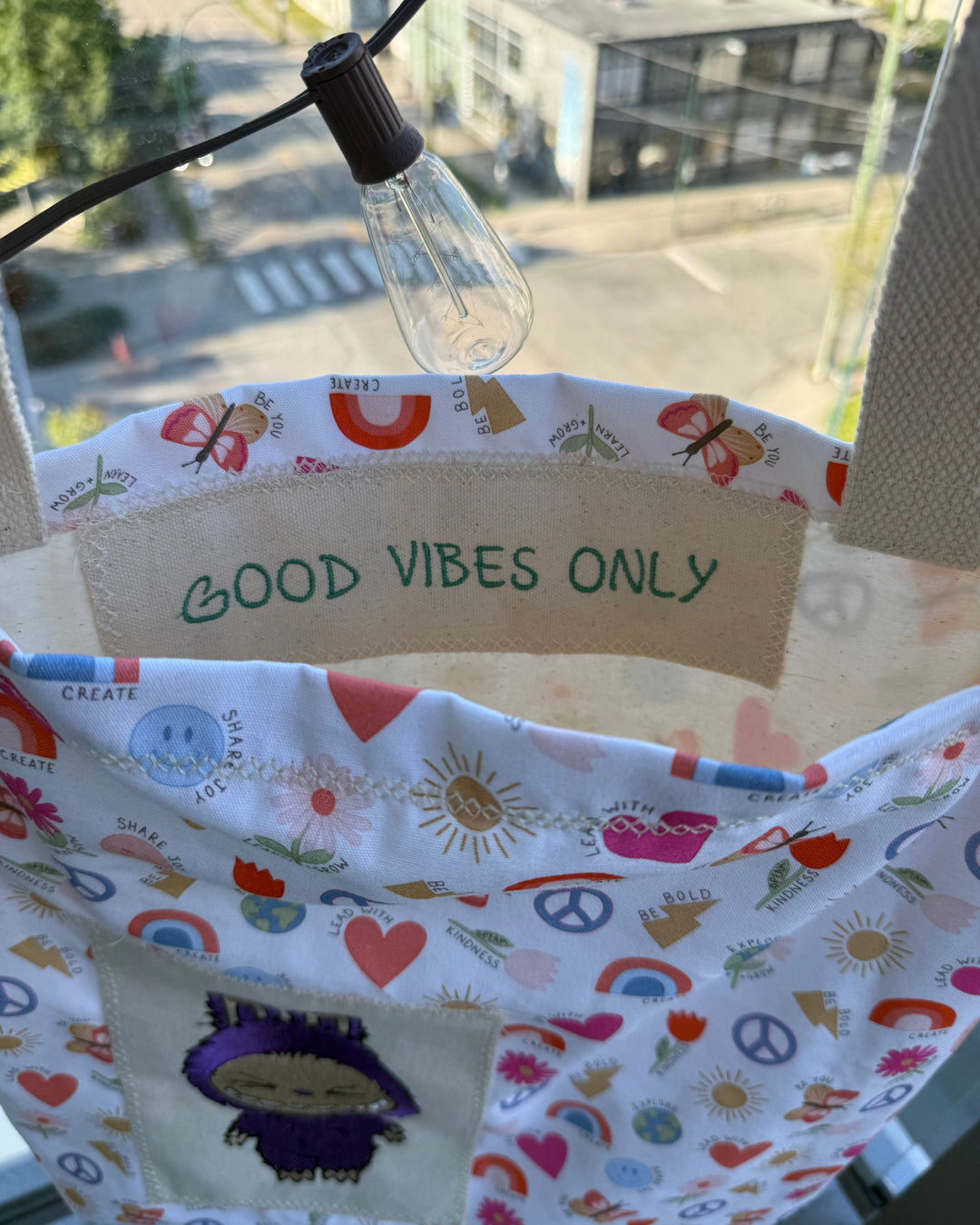 BULLIBAG | The Vibe Check Tote