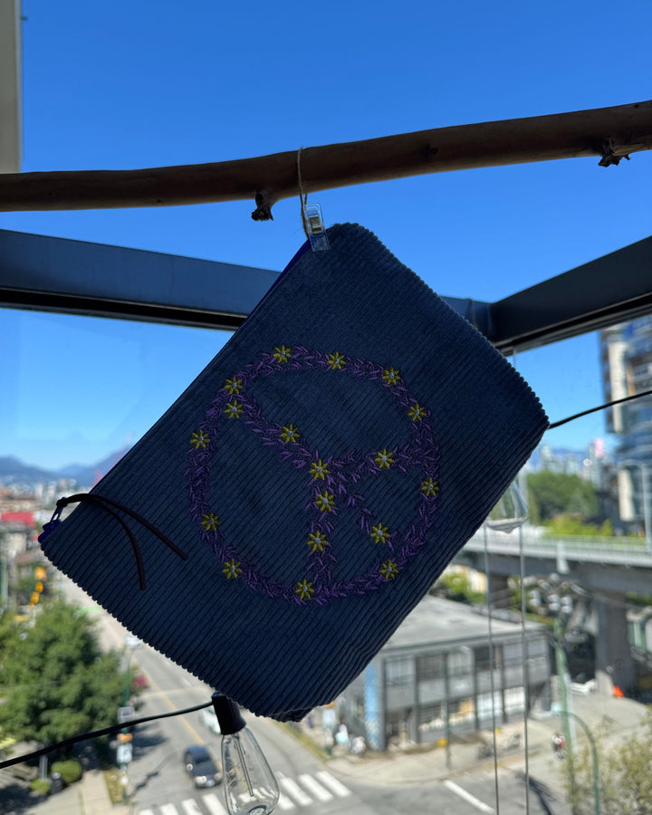 BULLIBAG | Zipper Pouch – Daisies & Peace