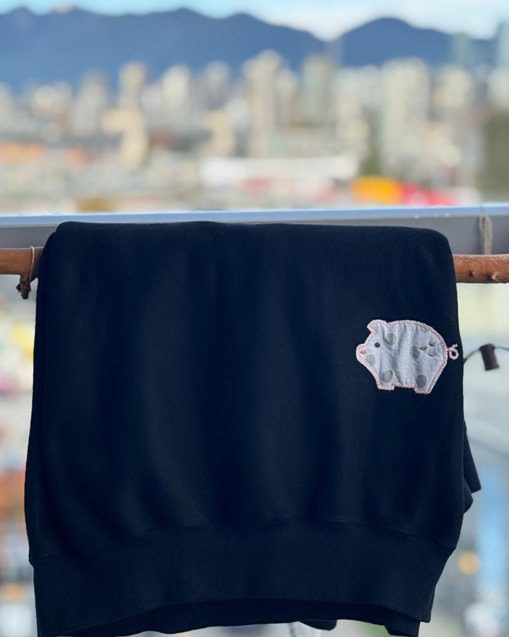 Heart & Piggy Cozy Set