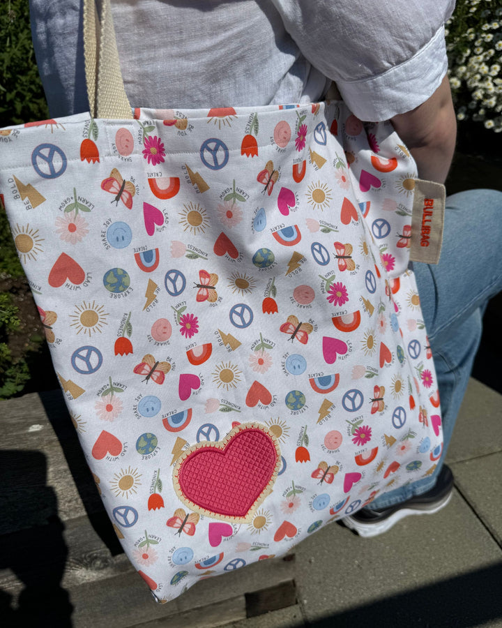 BULLIBAG | Hearts & Stars Water Resistant Lined Totes